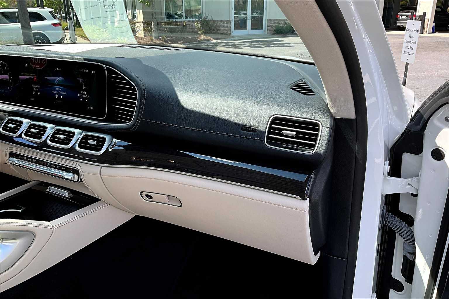 2023 Mercedes Benz GLE 450 4MATIC photo 17