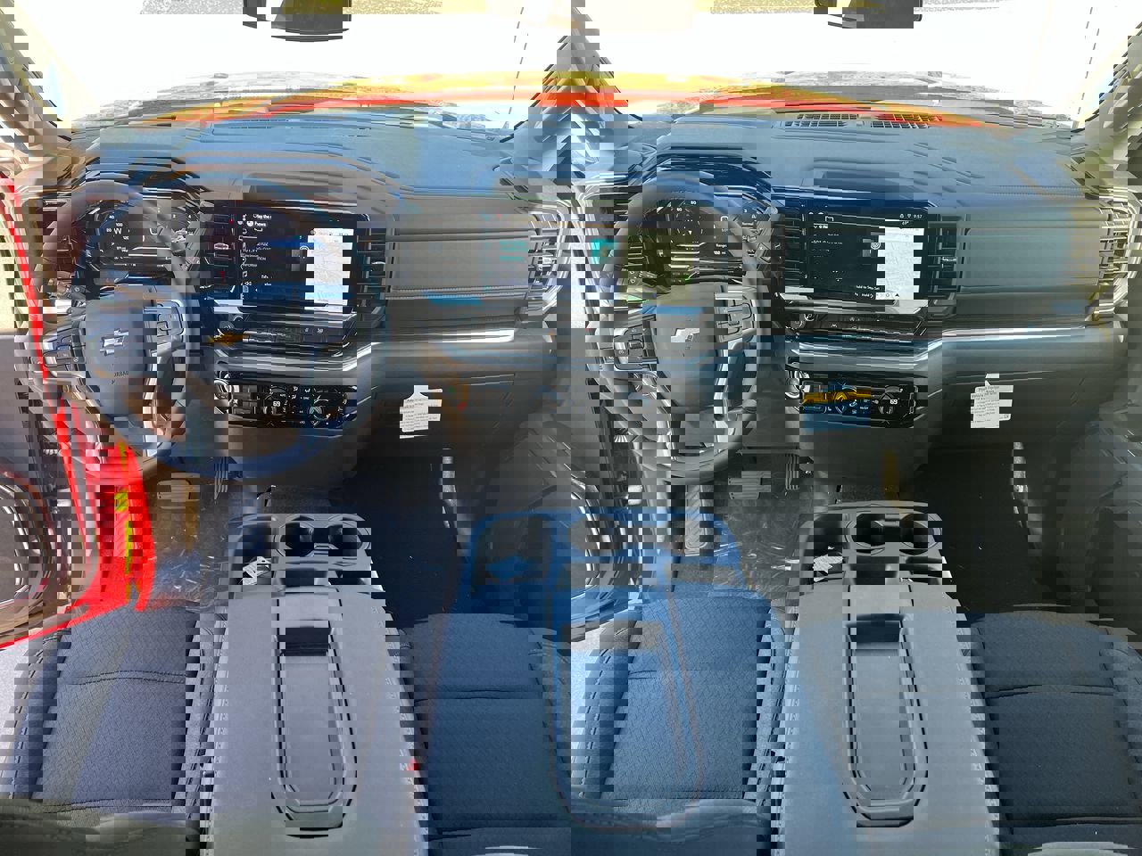 2025 Chevrolet Silverado 1500 LT photo 19