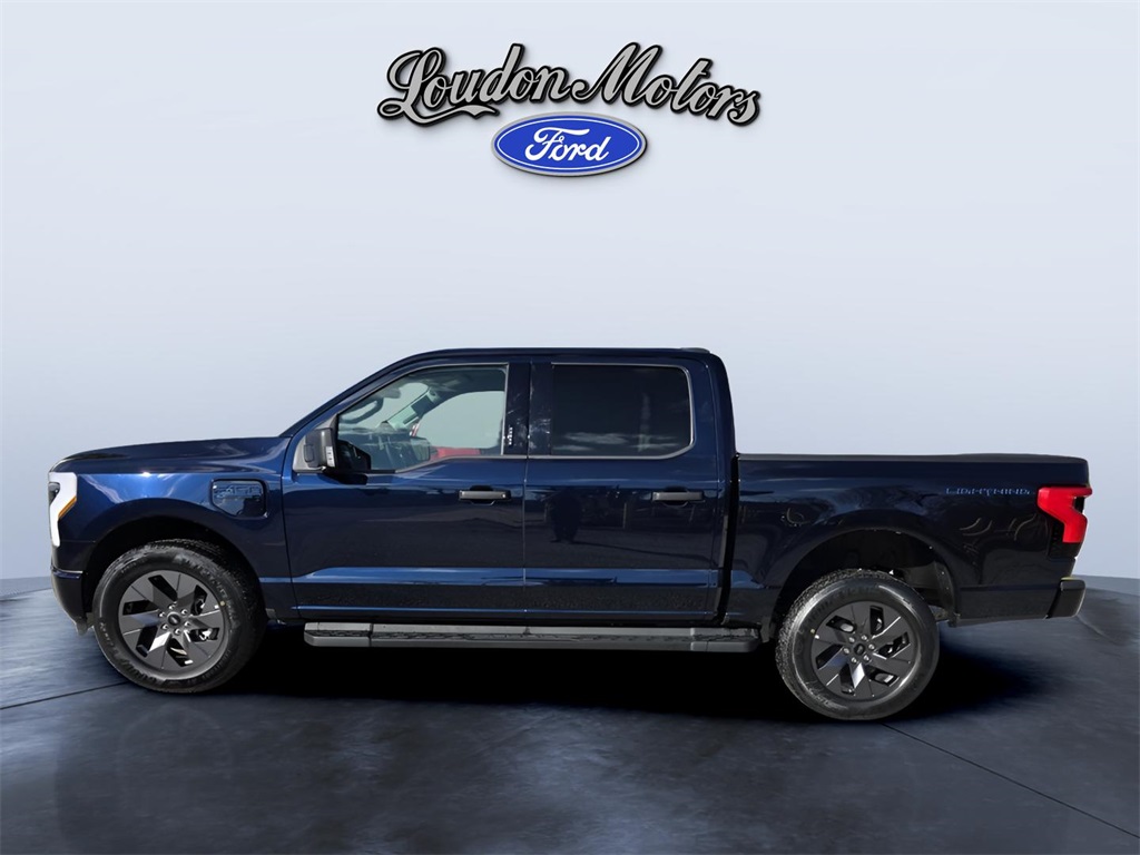 2024 Ford F-150 Lightning XLT photo 3
