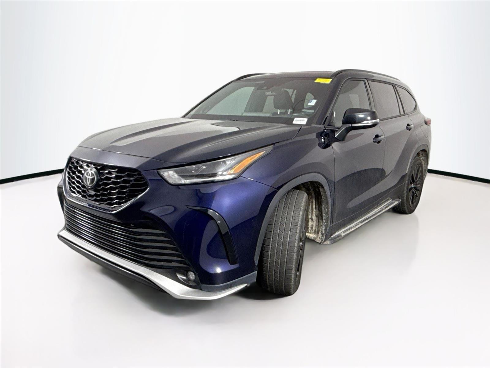 2023 Toyota Highlander XSE photo 2