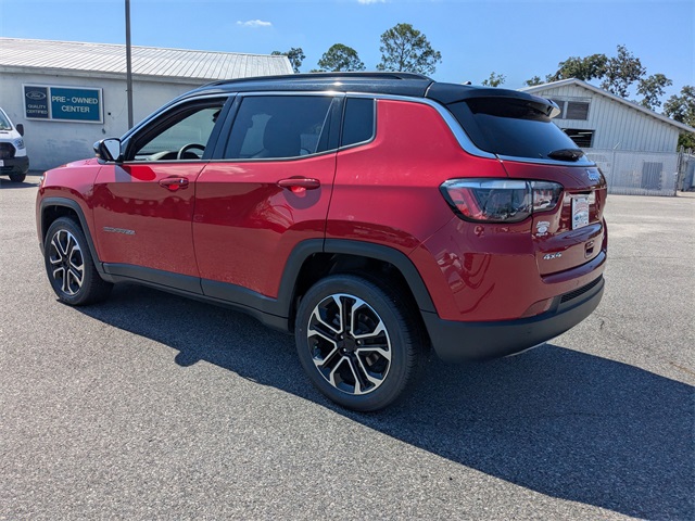 2023 Jeep Compass Limited photo 4