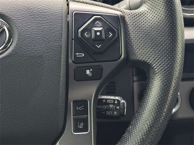 2019 Toyota Tacoma TRD Off-Road photo 26