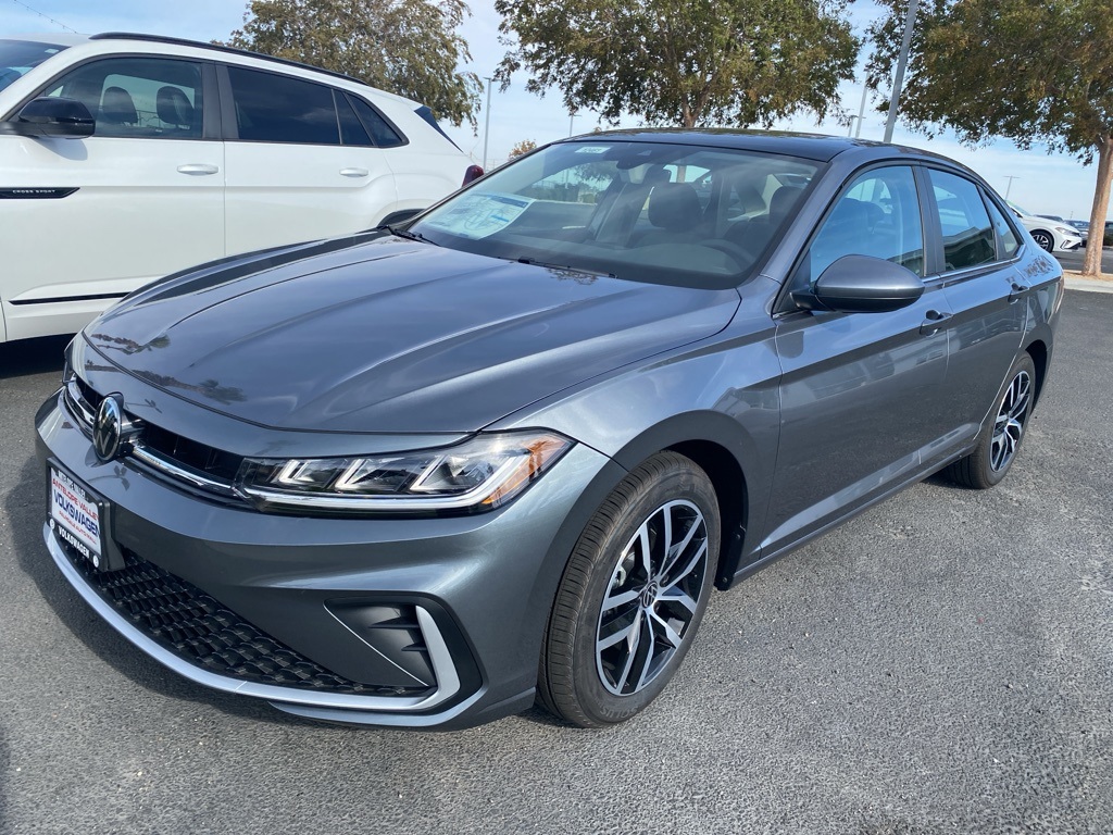 2026 Volkswagen Jetta 1.5T SE photo 3