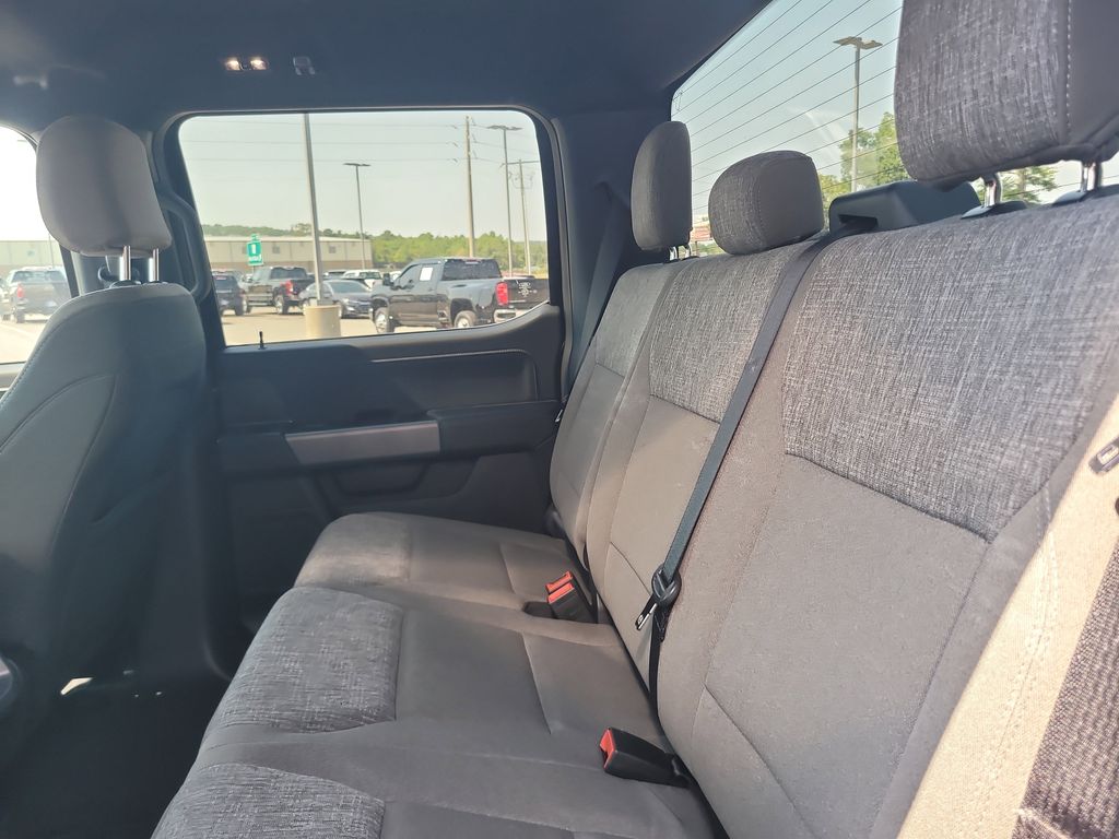 2024 Ford F-150 XLT photo 21