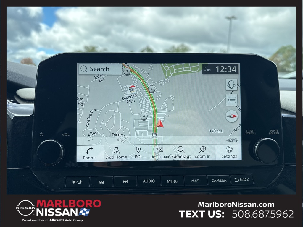 2025 Nissan Pathfinder SL photo 25