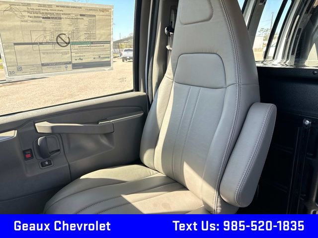 2024 Chevrolet Express Cargo 2500 photo 28