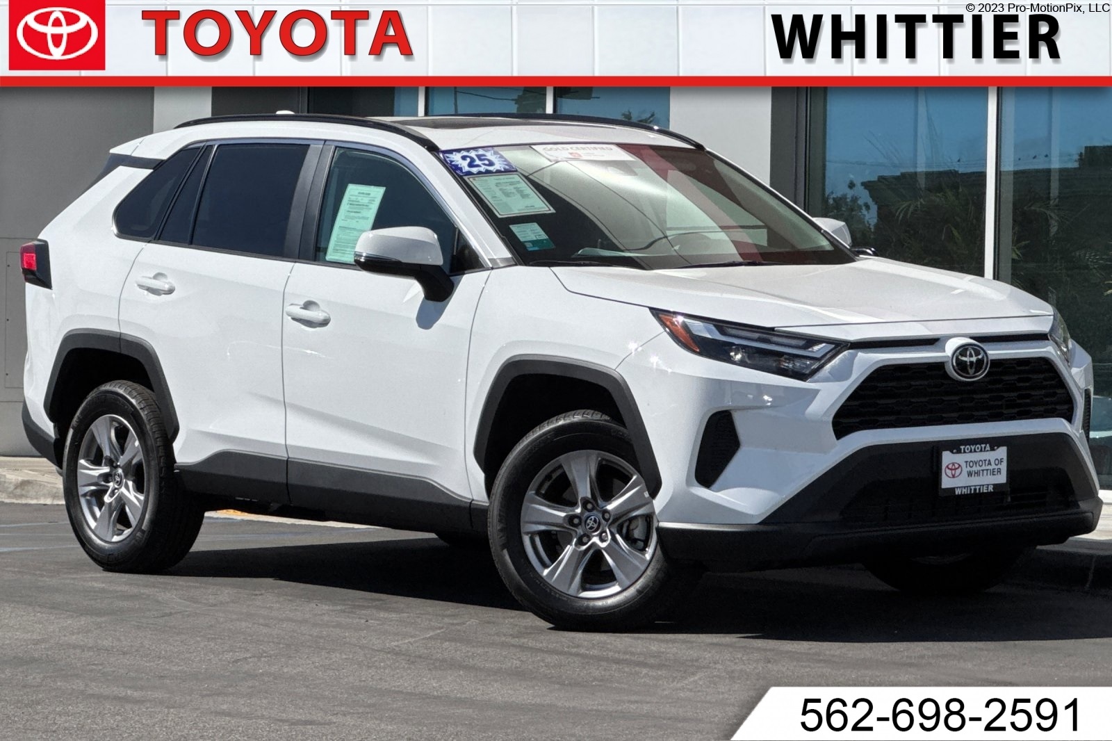 2025 Toyota RAV4 XLE