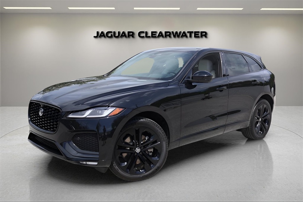 2026 Jaguar F-Pace R-Dynamic S's photo