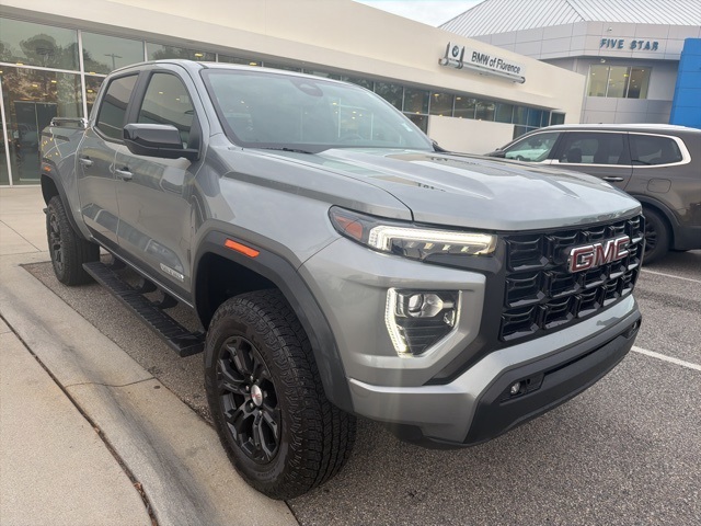 2024 GMC Canyon Elevation's photo