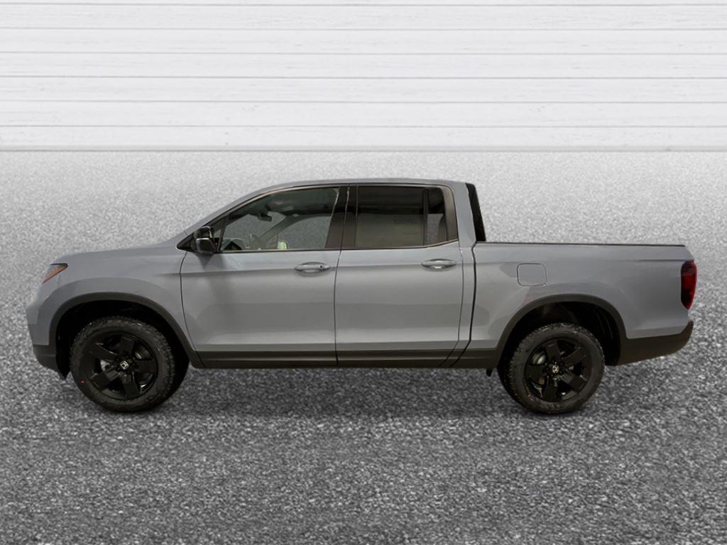 2026 Honda Ridgeline Black Edition photo 2