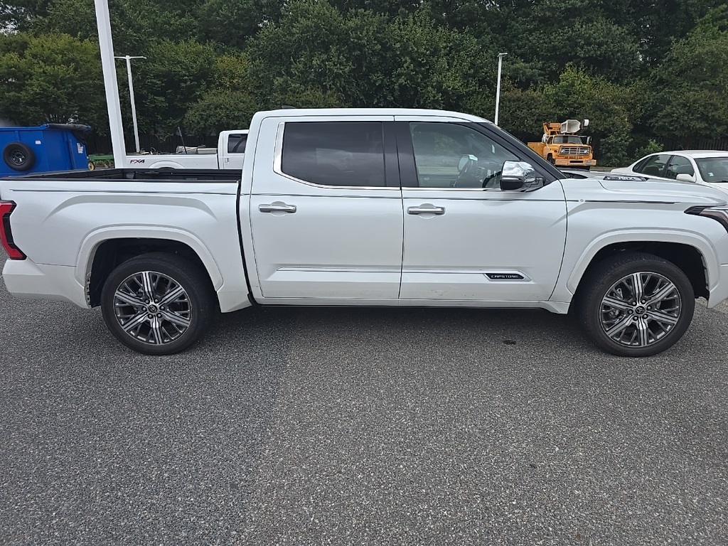 2023 Toyota Tundra CapStone photo 3