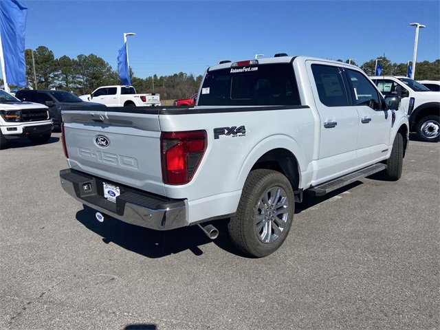 2025 Ford F-150 XLT photo 3