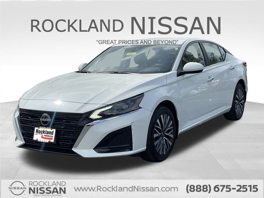 2023 Nissan Altima SV