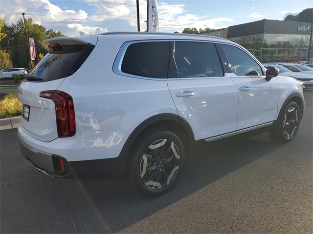 2025 Kia Telluride S photo 4