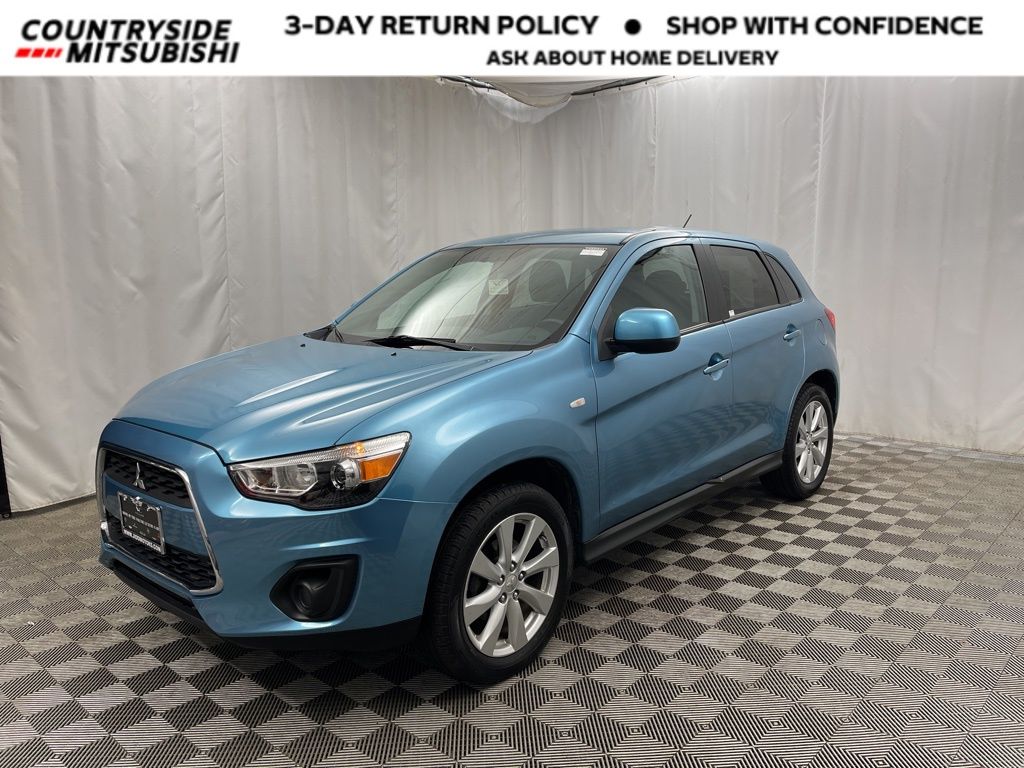 2014 Mitsubishi Outlander Sport ES's photo