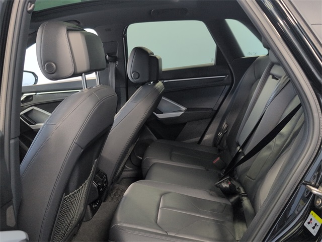 2023 Audi Q3 Premium S line photo 8