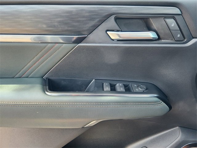 2024 Gmc Acadia AT4 photo 18