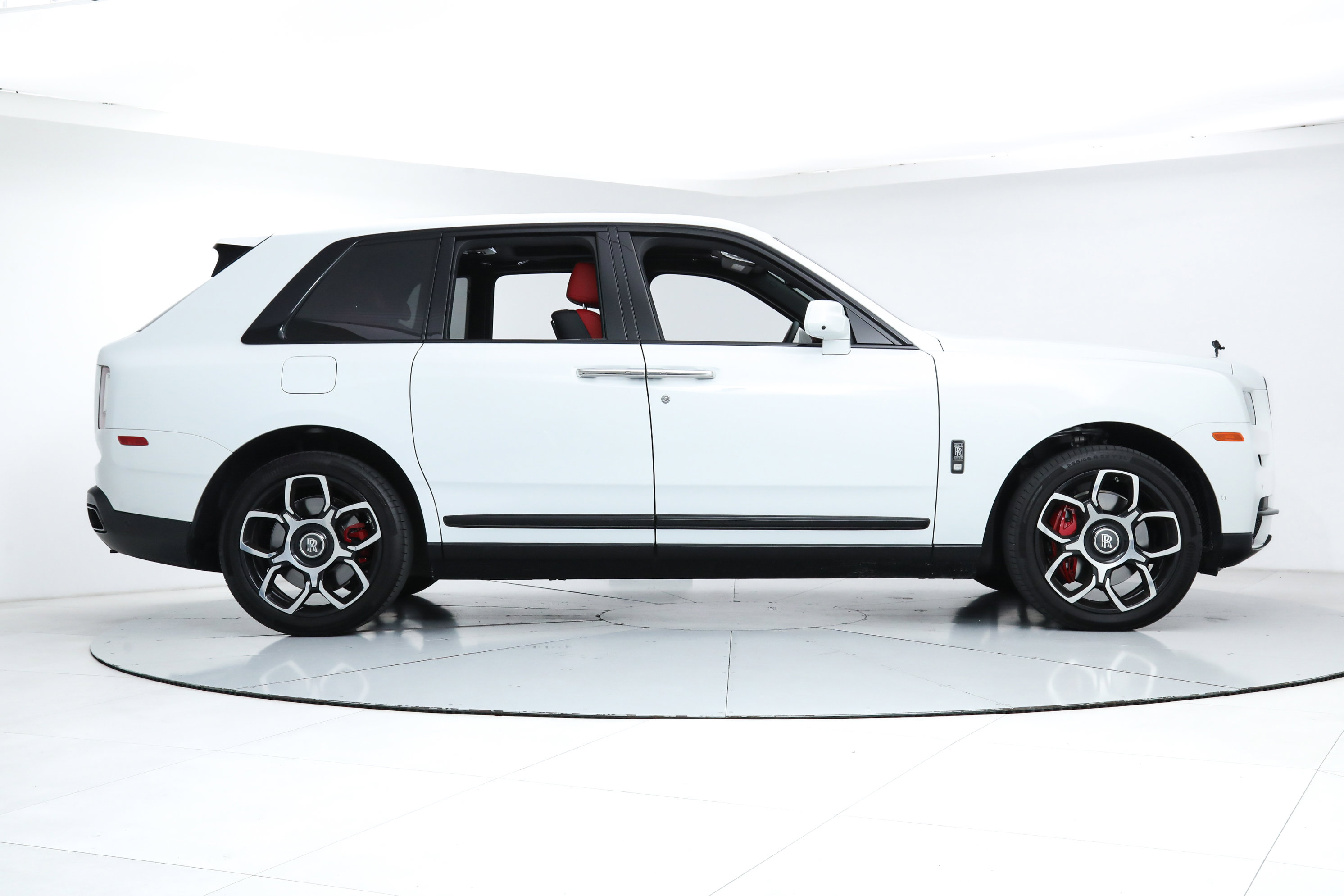 2023 Rolls Royce Cullinan Black Badge photo 7