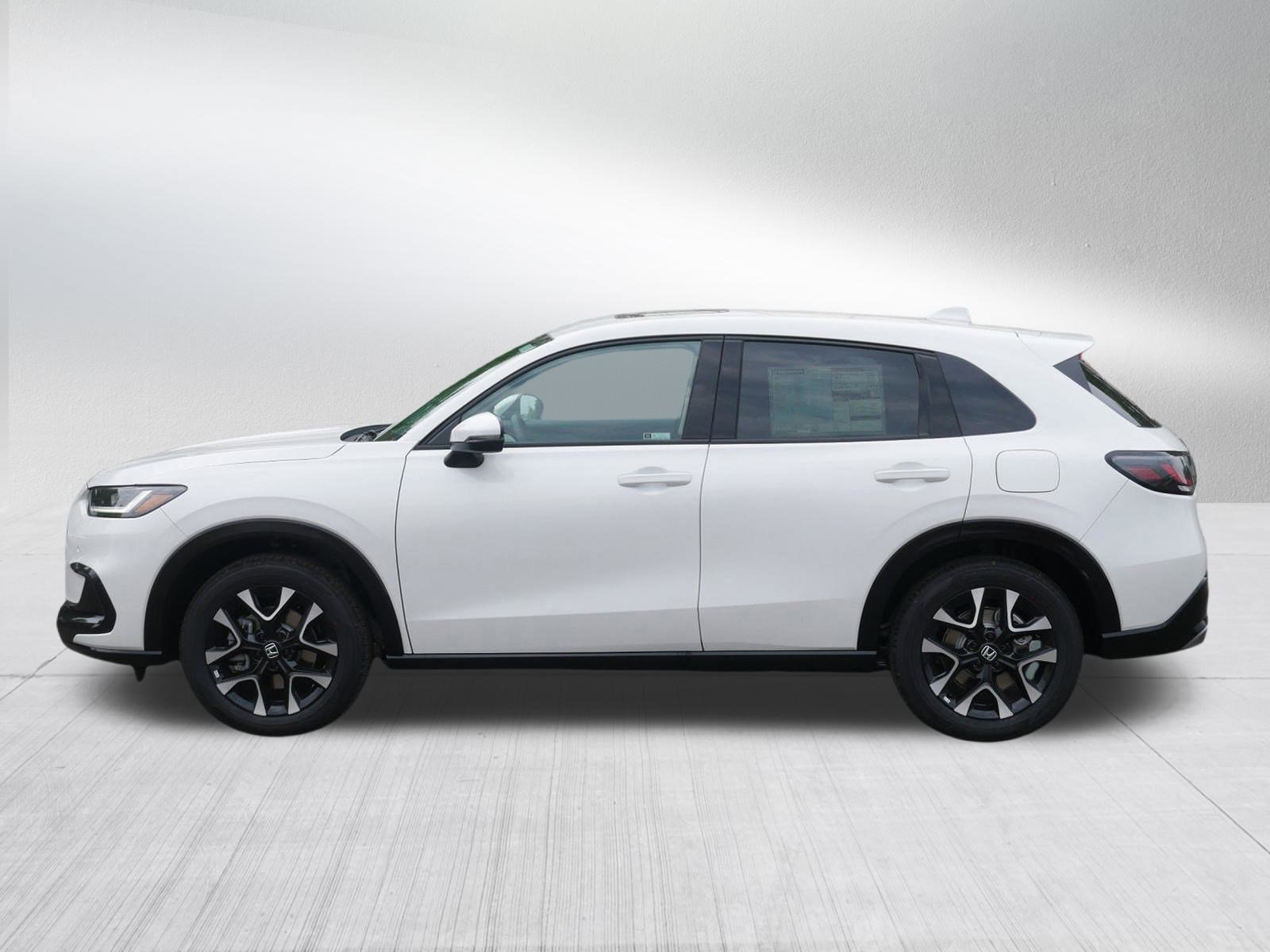 2026 Honda HR-V EX-L photo 4