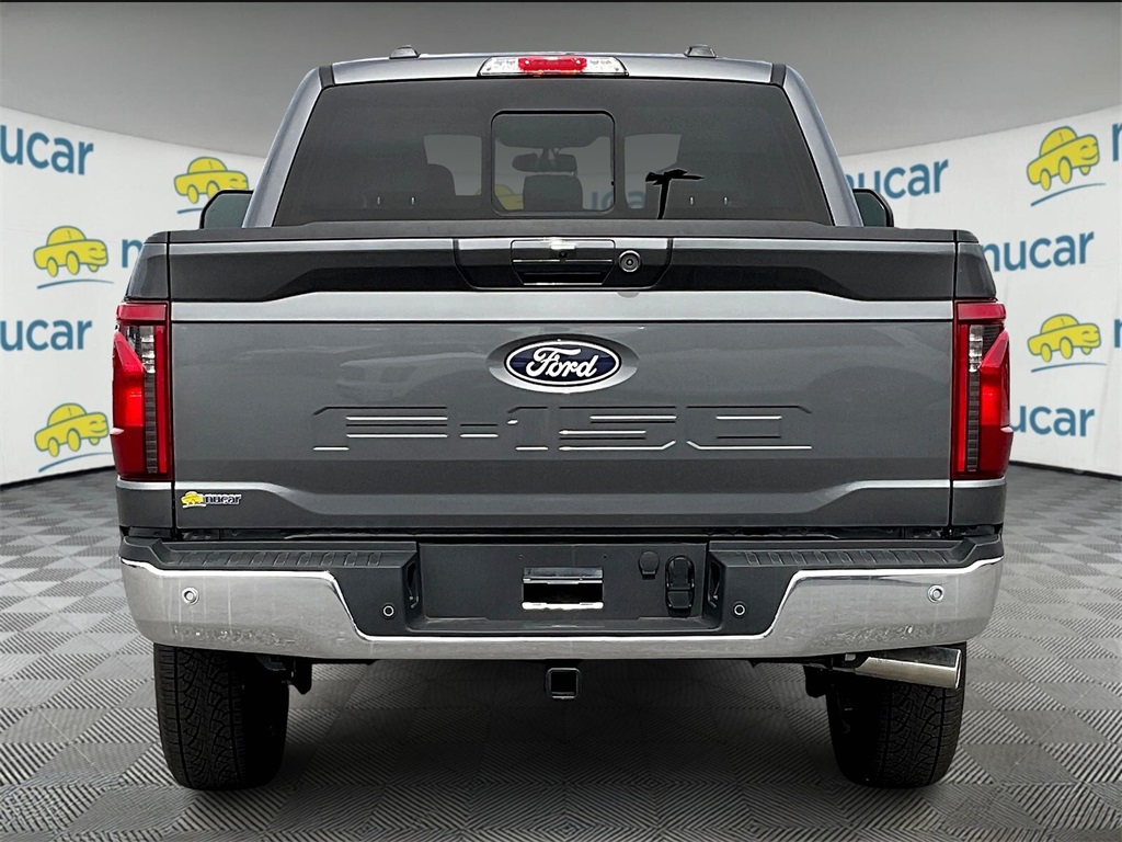 2025 Ford F-150 XLT photo 5