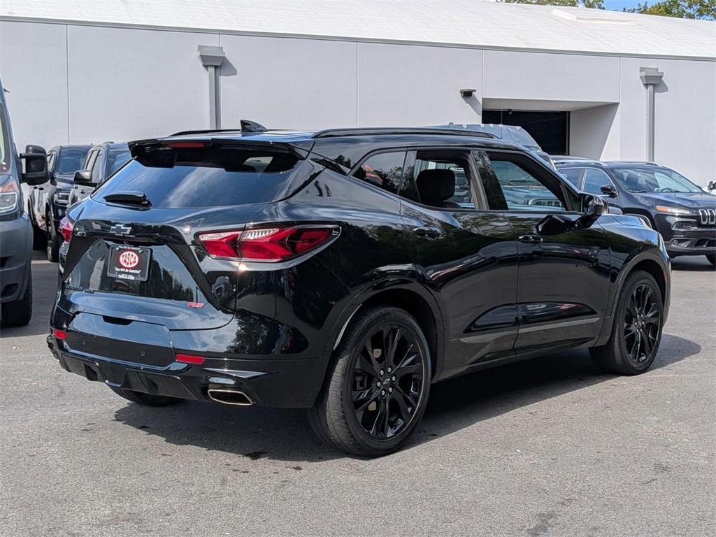 2022 Chevrolet Blazer RS photo 3