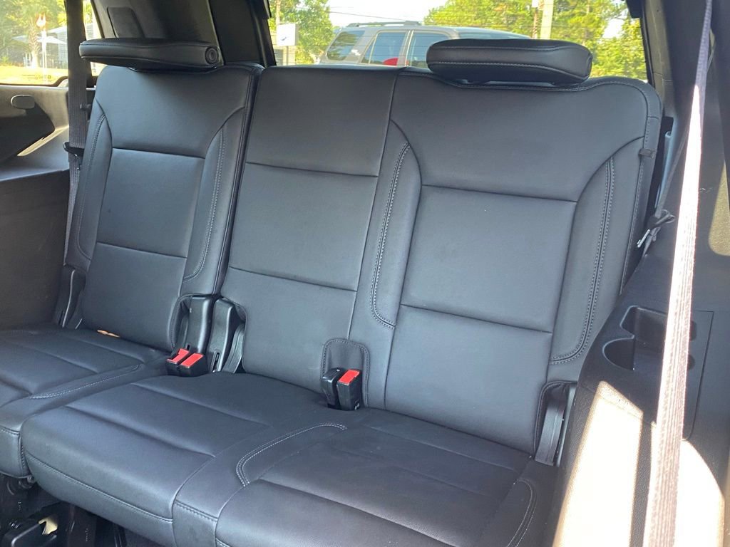 2021 Chevrolet Tahoe LT photo 3