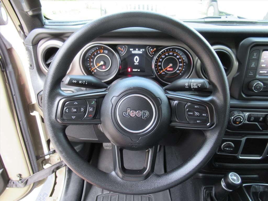 2020 Jeep Gladiator Sport photo 19