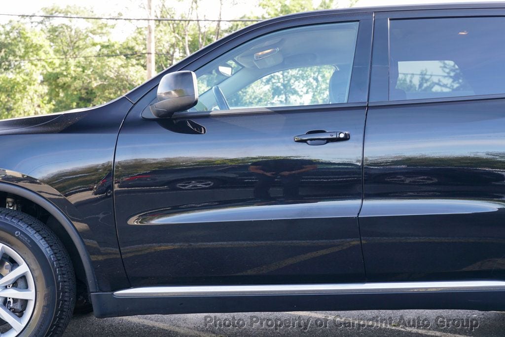 2020 Dodge Durango SXT photo 2