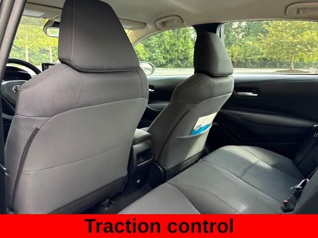 2021 Toyota Corolla LE photo 12