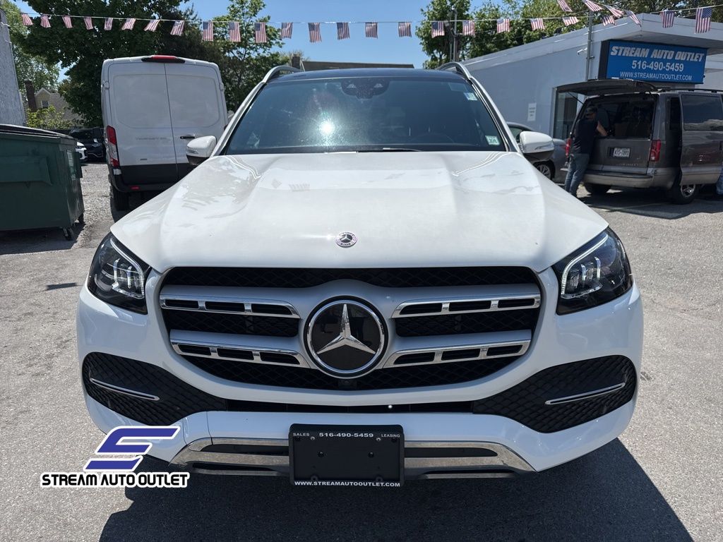 2022 Mercedes Benz GLS 450 4MATIC photo 3