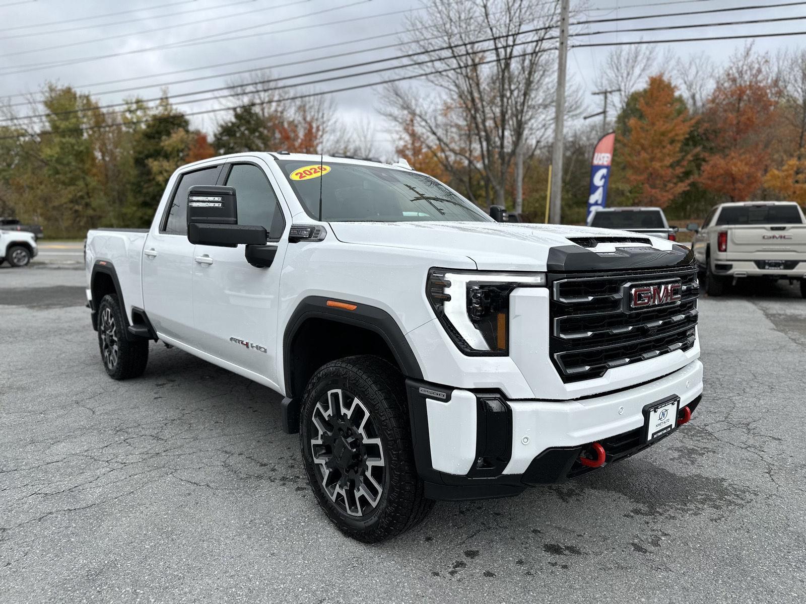 2026 Gmc Sierra 2500 HD AT4 photo 3