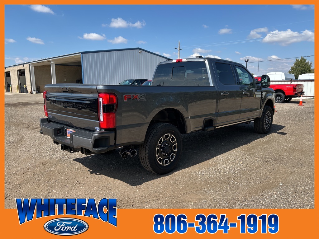 2026 Ford F-350 Platinum photo 3