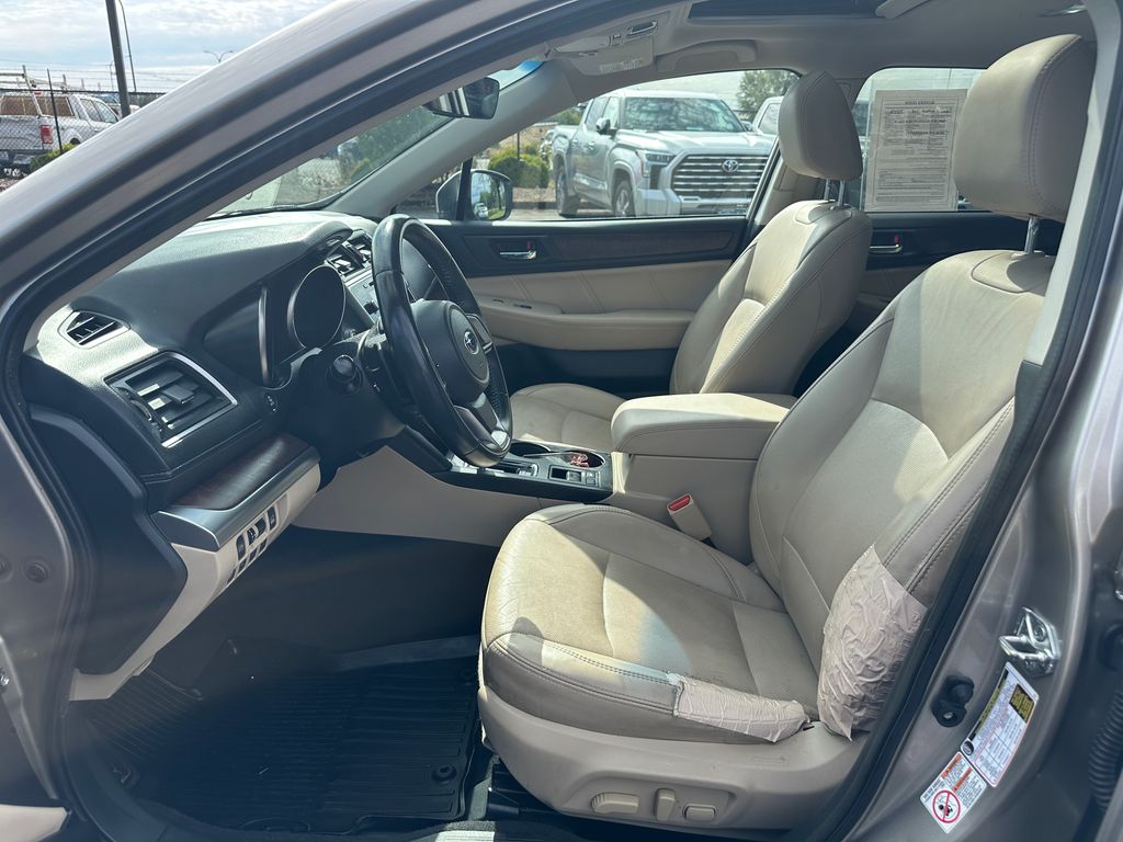 2018 Subaru Outback 3.6R Limited photo 12