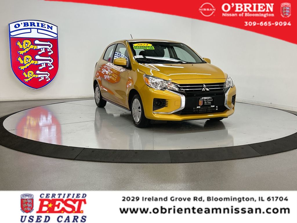 2024 Mitsubishi Mirage ES's photo