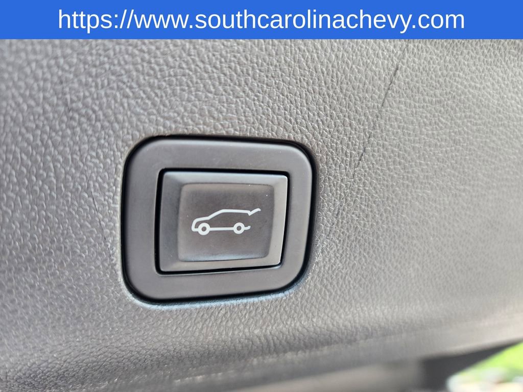 2023 Gmc Yukon SLT photo 36