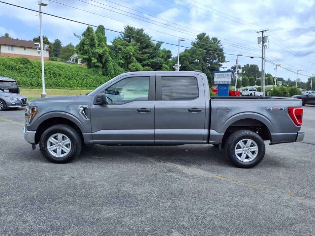2023 Ford F-150 XLT photo 2