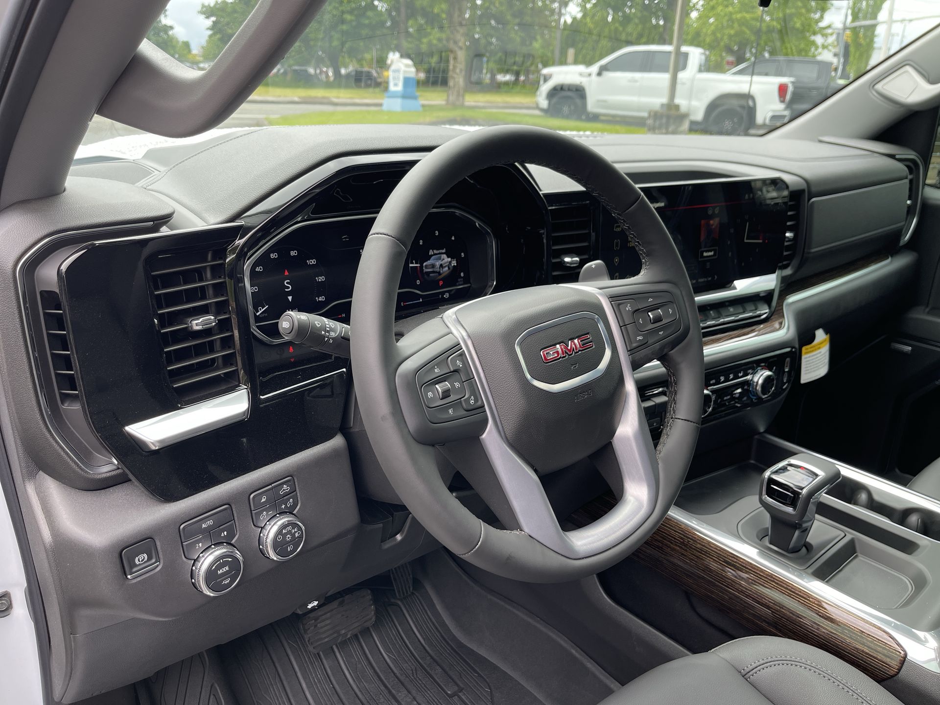 2025 Gmc Sierra 1500 Elevation photo 10