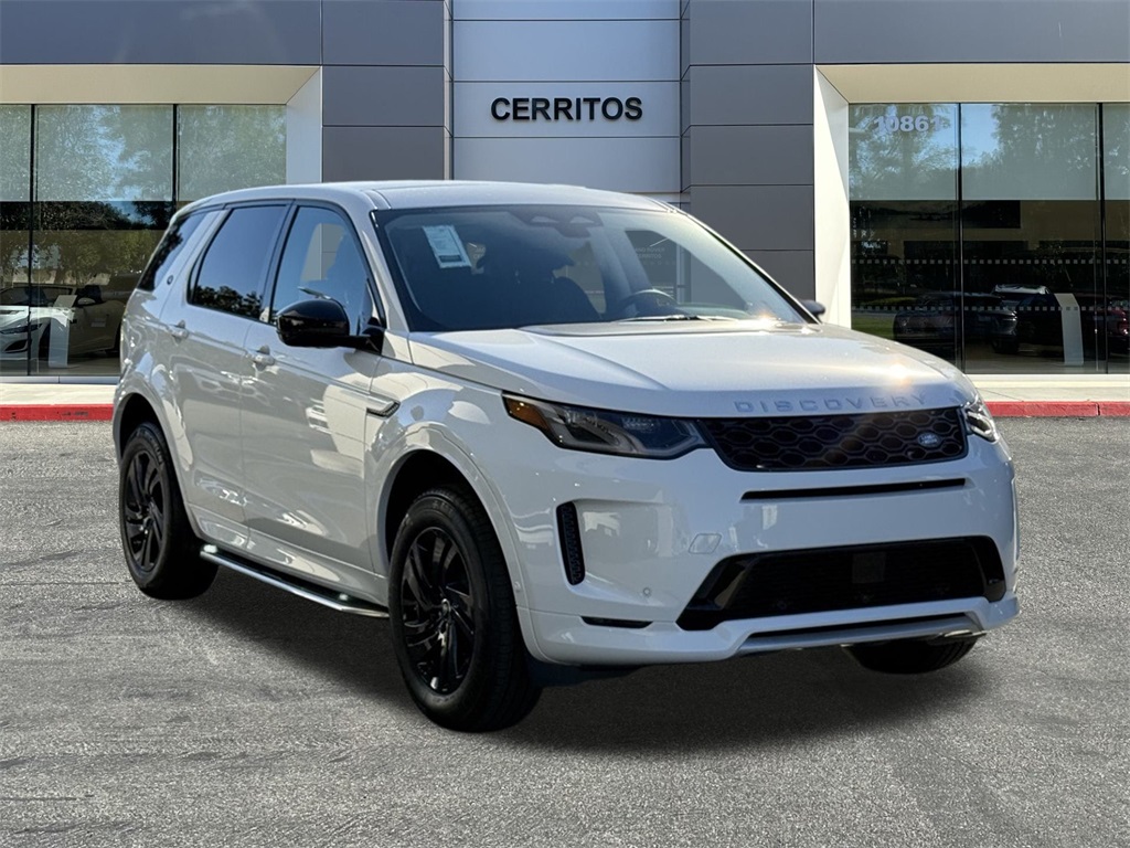 2025 Land Rover Discovery Sport S photo 2