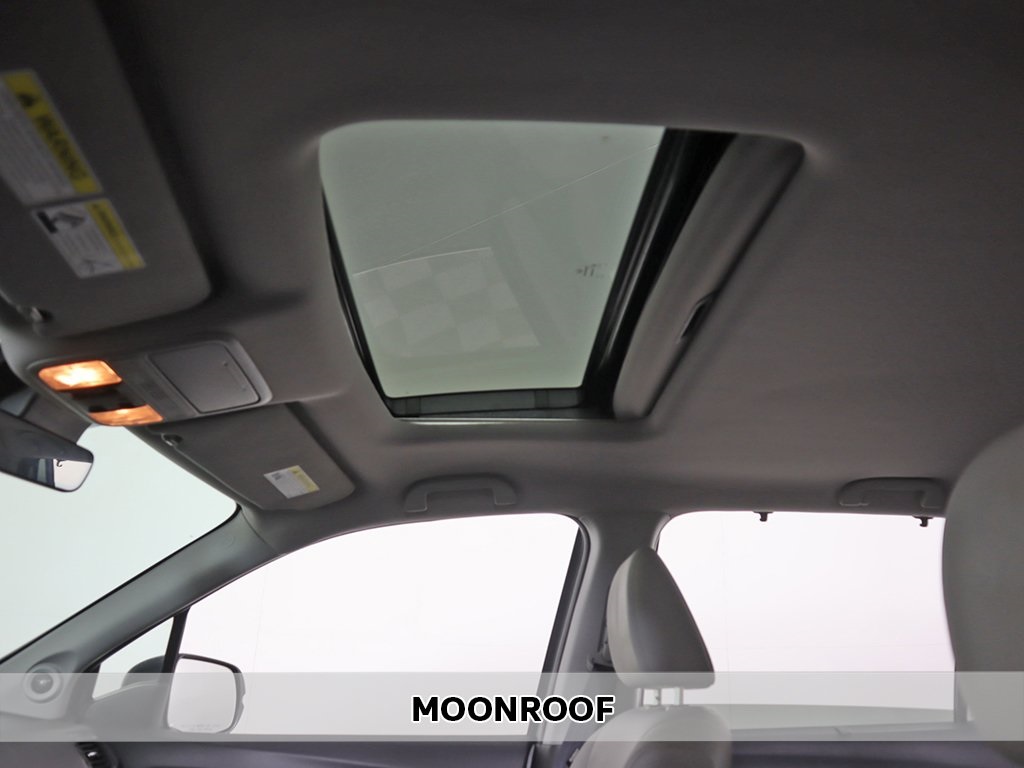 2022 Honda Pilot Special Edition photo 2