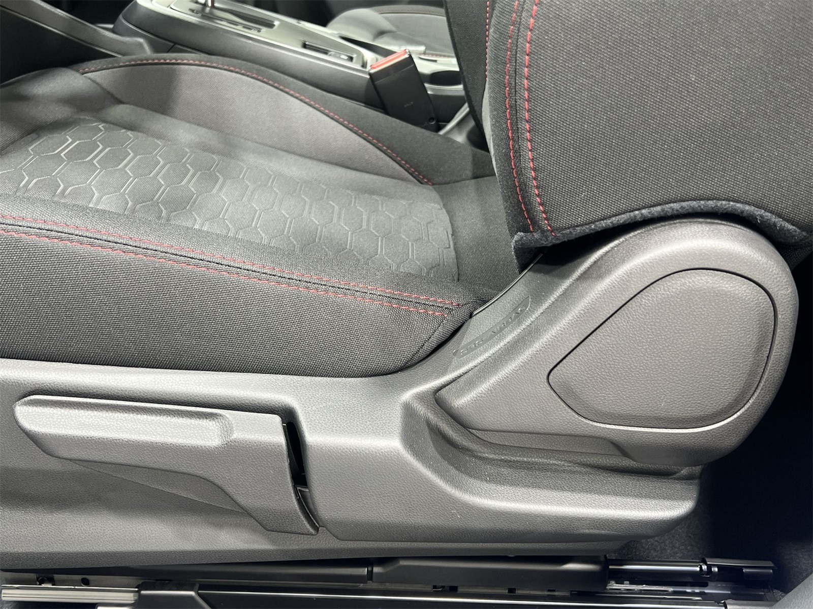 2025 Subaru Impreza Sport photo 12