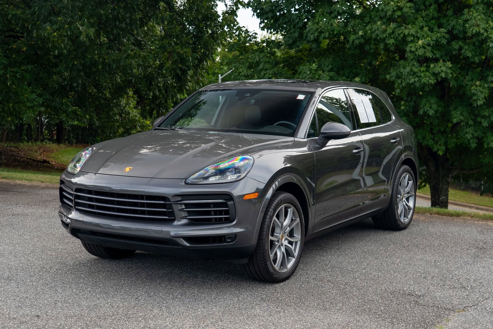 2021 Porsche Cayenne Base photo 5