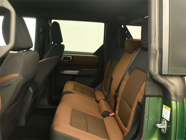2022 Ford Bronco Outer Banks photo 7