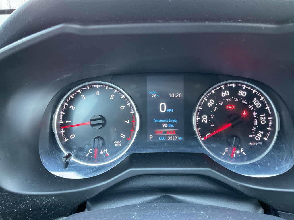 2019 Toyota RAV4 LE photo 14