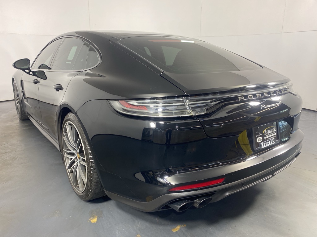 2022 Porsche Panamera 4 Platinum photo 7