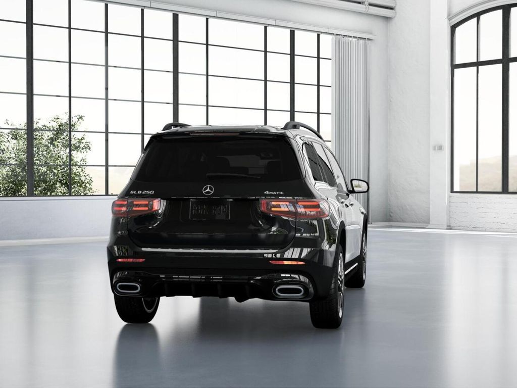 2025 Mercedes Benz GLB 250 4MATIC photo 23