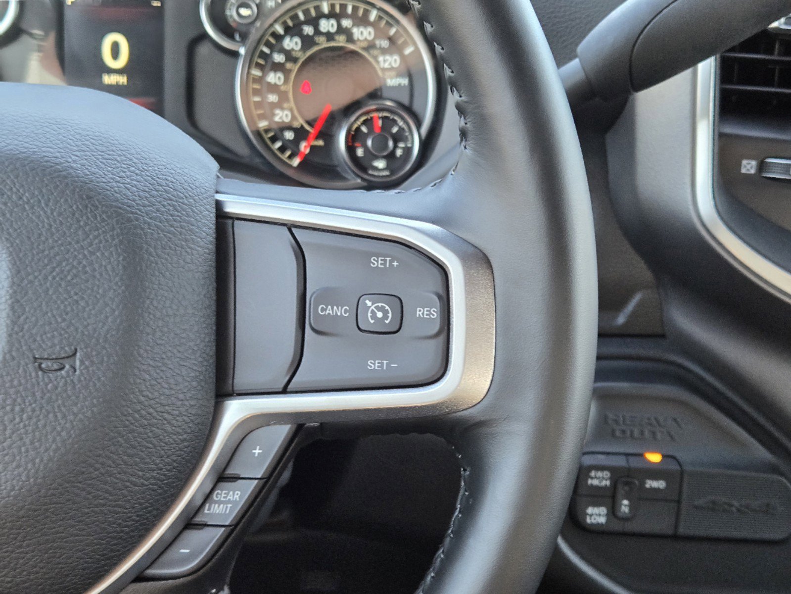 2024 Ram 2500 Big Horn photo 28