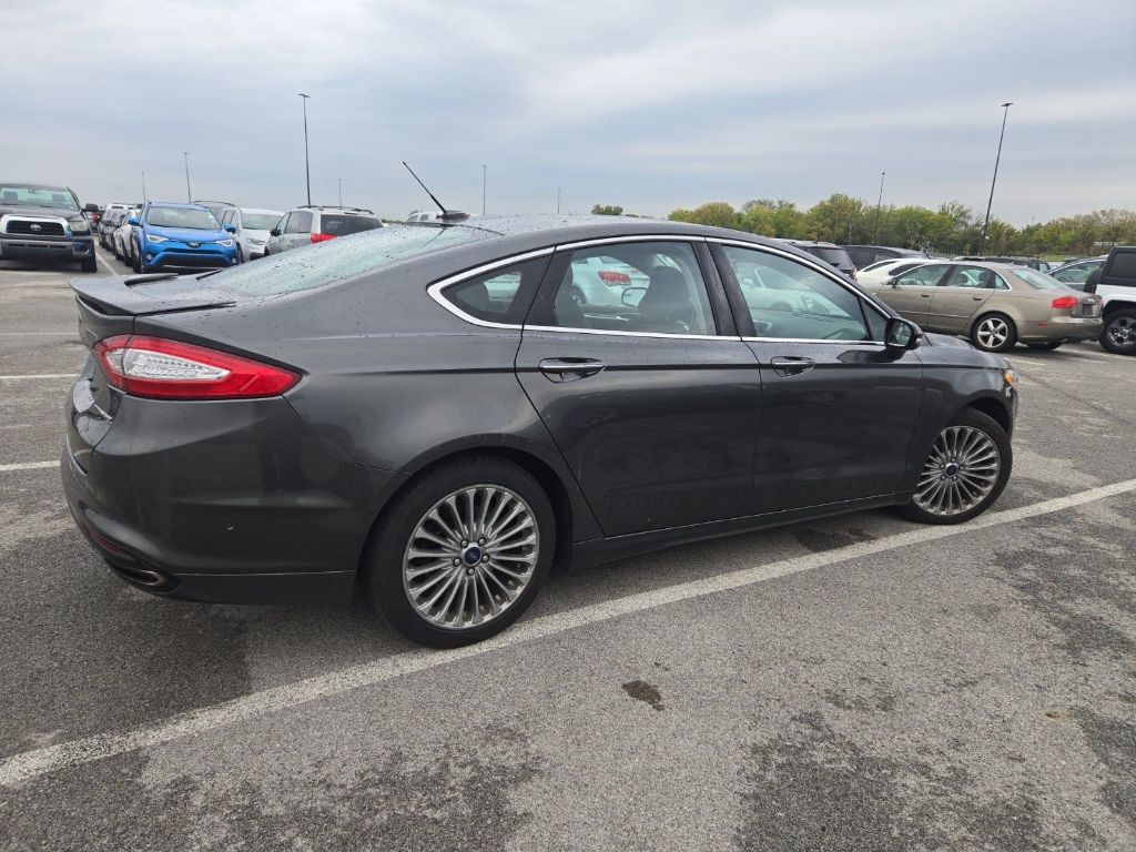 2015 Ford Fusion Titanium photo 3