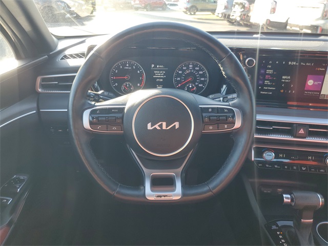 2023 Kia K5 GT-Line photo 9