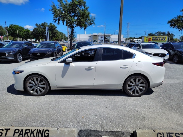 2022 Mazda Mazda3 Preferred photo 4