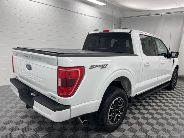2023 Ford F-150 XLT photo 4